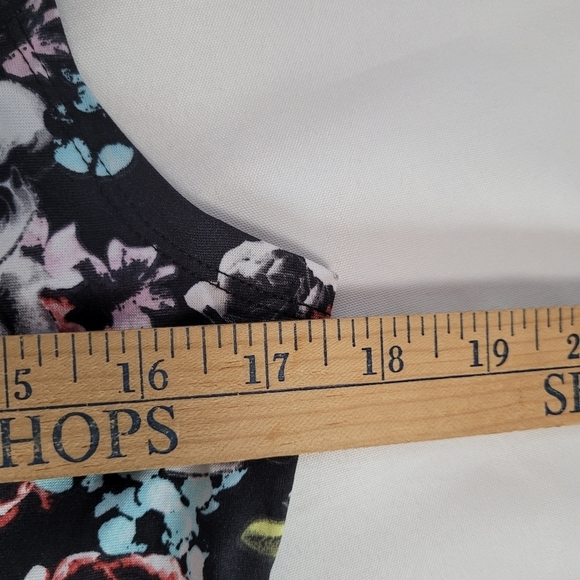 NWT Hot Topic Multicolor Rose & Skull Sleeveless Fit&Flare Lace Up Dress Size L - Picture 10 of 11